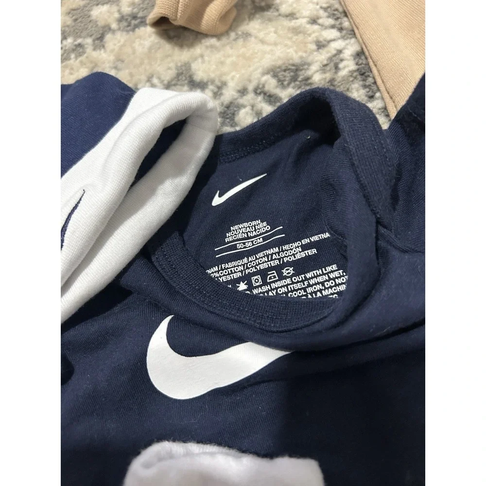 Nike Baby Boy‎ Lot Size Newborn/0-3 Month